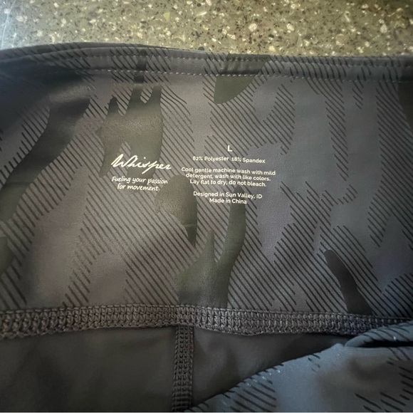 NEW Whisper Motion High Waist Yoga Leggings Camo Activewear Workout Gym Train - Picture 9 of 10